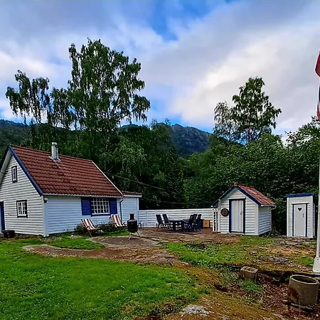 Holiday home The Old Vikedal